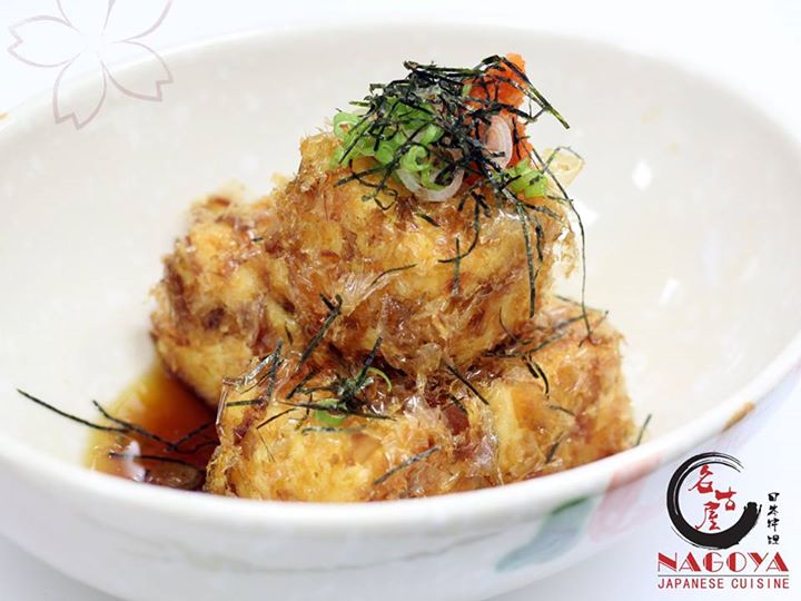 [ad_1]
(Age-Dashi Tofu)
Deep fried tofu served in soy sauce, topped with dried seaweed and bonito flakes
[ad_2]
2017-09-01 14:43:49
Source  …