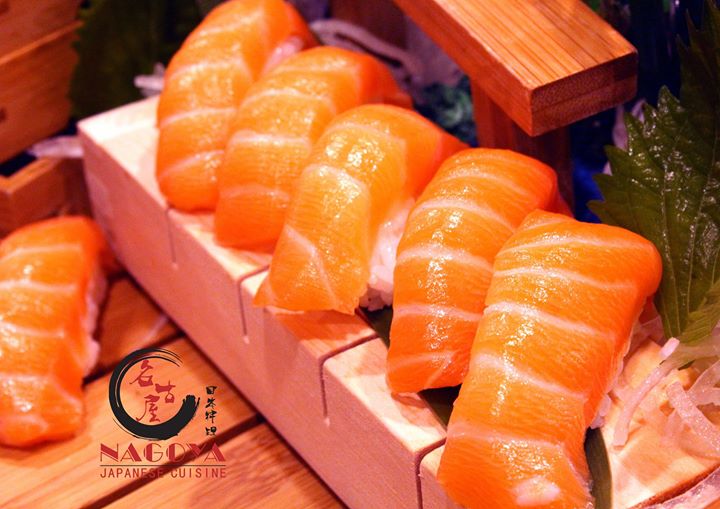 [ad_1]
Fresh Atlantic Salmon Sushi ??
[ad_2]
2017-11-20 12:36:35
Source  …