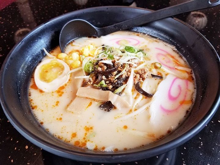 [ad_1]
? A bowl of hot ramen noodle soup to warm you up ♨️♨️

(Tan Tan Ramen) ?️
.
Ramen noodle in pork broth with minced pork cooked with garlic, ginger and hot chili…