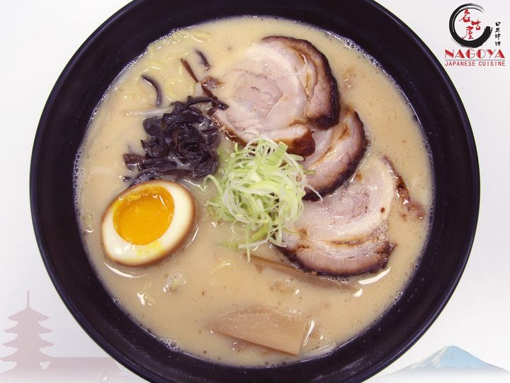 [ad_1]


(BBQ Pork Ramen) ? Ramen noodle in pork broth with corn, egg, green onions and bamboo shoots





 
[ad_2]
Source  …