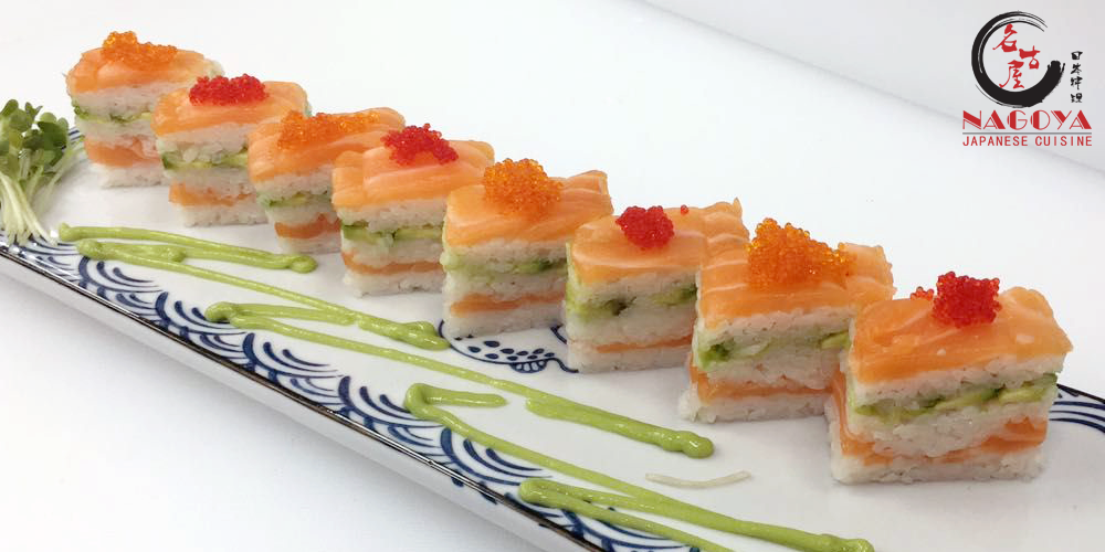 [ad_1]


*NEW* (Hako Salmon Roll) Layered with Salmon, avocado, sushi rice and topped with tobiko





 
[ad_2]
Source  …